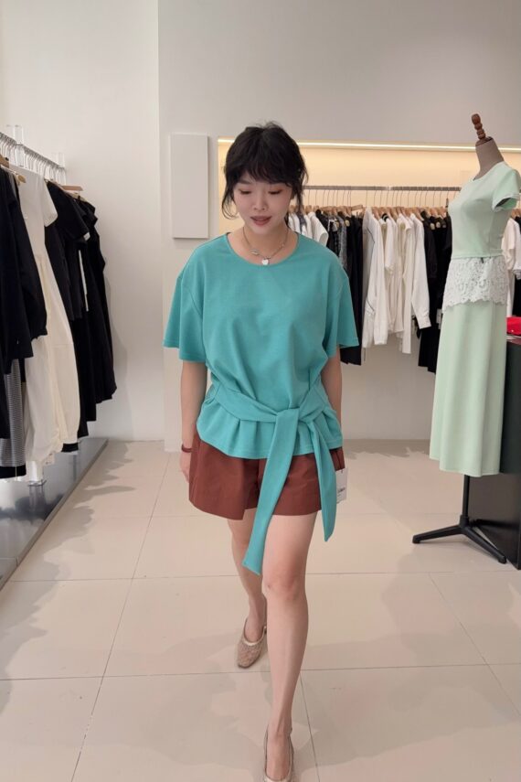 37180 Simple Knitted Top