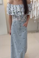 37391 FLORAL BOAT NECTK TOP