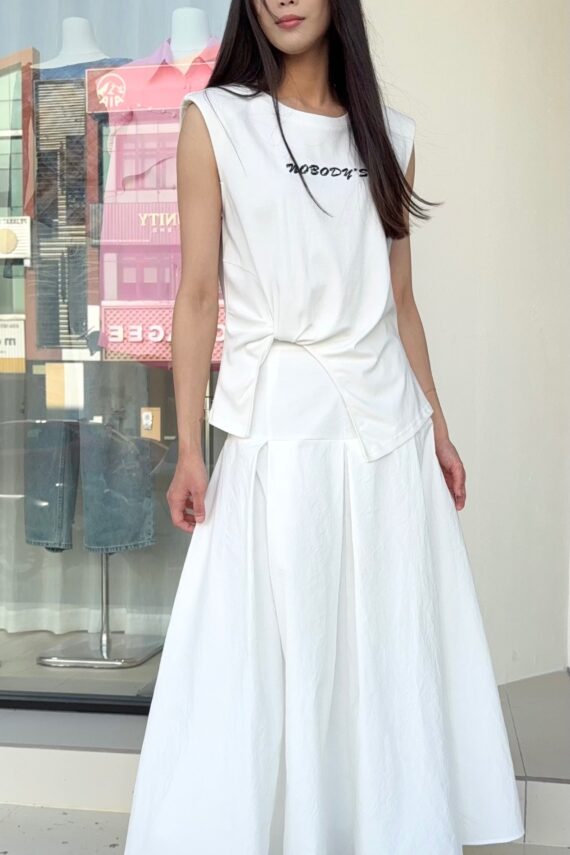 37189 SIMPLE SOLID COLOR SKIRT