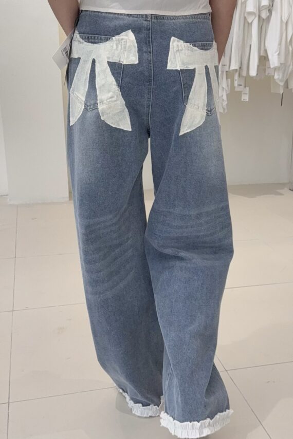 37354 BOW PRINT JEANS