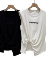 37109 SLEEVELESS DESIGNER TOP