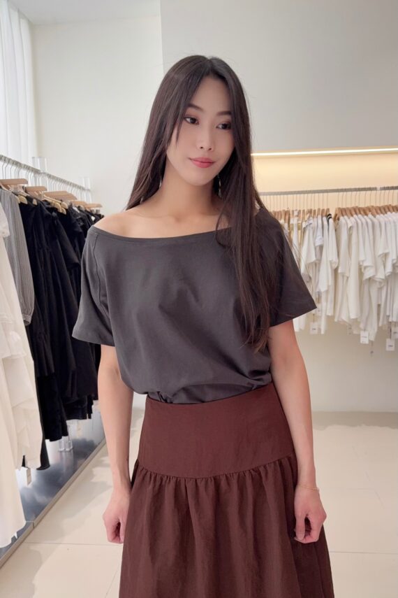 37523 ONE-SHOULDER TOP