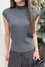 37808 COLLAR KNITTED TOP