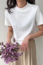 37828 SHORT-SLEEVE MOCK NECK TEE