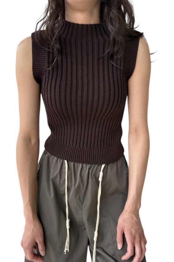 37835 KNITTED SLEEVELESS TOP