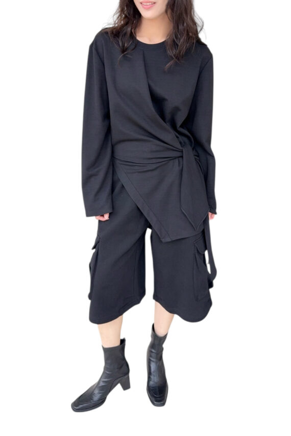 37873 IRREGULAR LONG-SLEEVE TOP