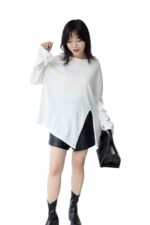 37888 IRREGULAR THIN LONG-SLEEVED TOP