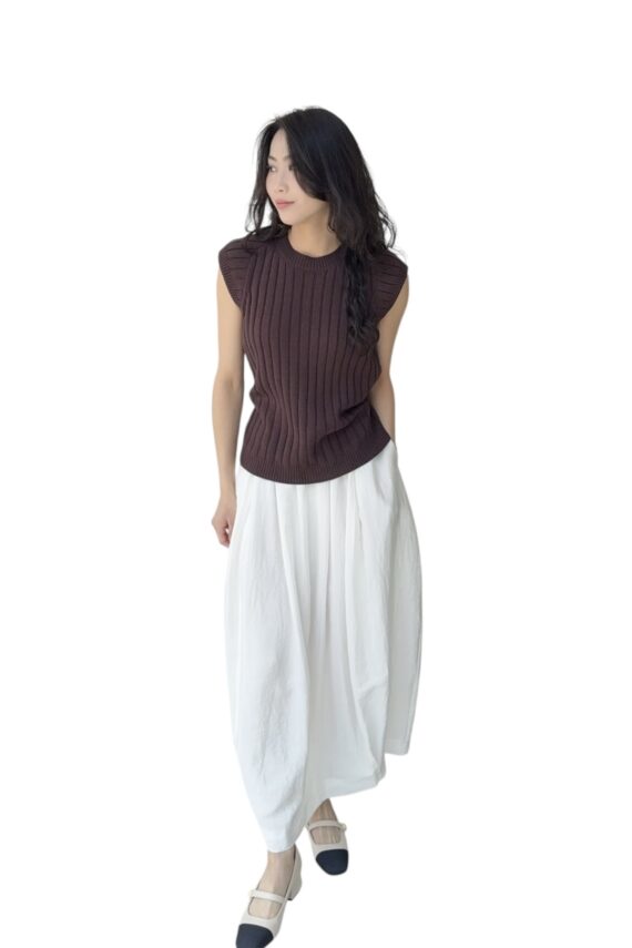 37819 KNITTED SLEEVELESS TOP