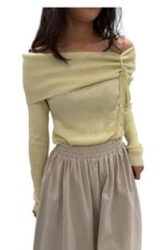 36970 KNITTED OFF-SHOULDER TOP
