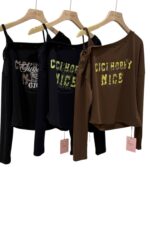 38170 OFF-SHOULDER SLOGAN LONG-SLEEVE TOP