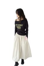 38170 OFF-SHOULDER SLOGAN LONG-SLEEVE TOP