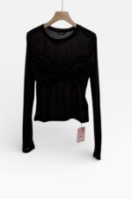 38180 THIN LONG-SLEEVE TOP