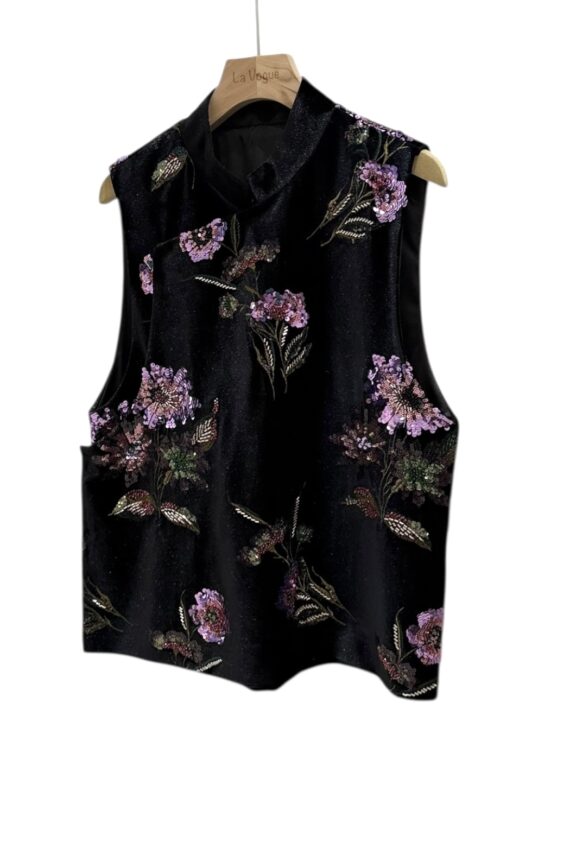 38371 EMBROIDERED TOP