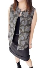 38151 EMBROIDERED FLORAL VEST