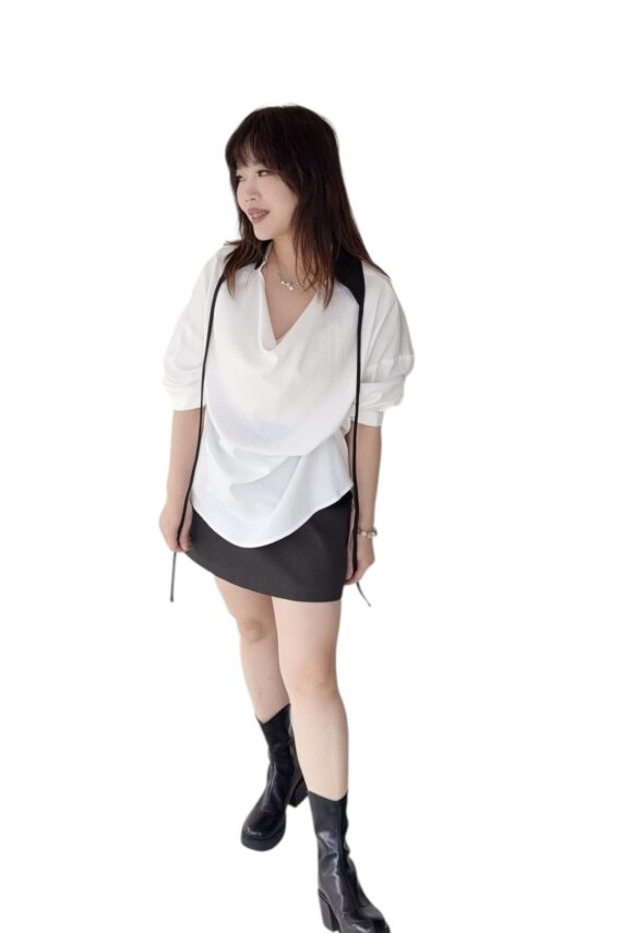 38337 IRREGULAR LONG-SLEEVE TOP