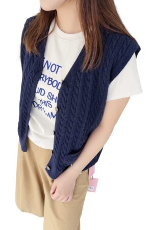 38389 KNITTED VEST
