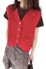 38698 FLORAL KNITTED VEST TOP