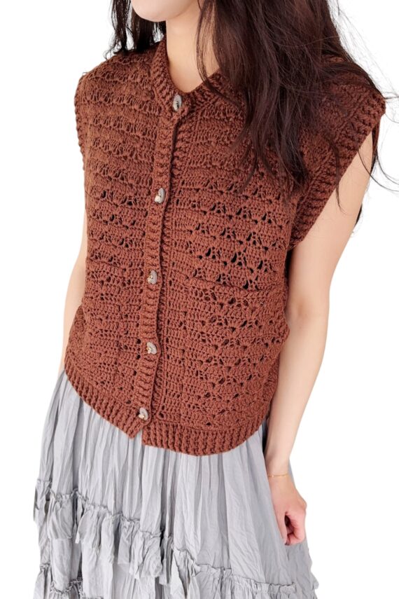 38979 KNITTED VEST TOP