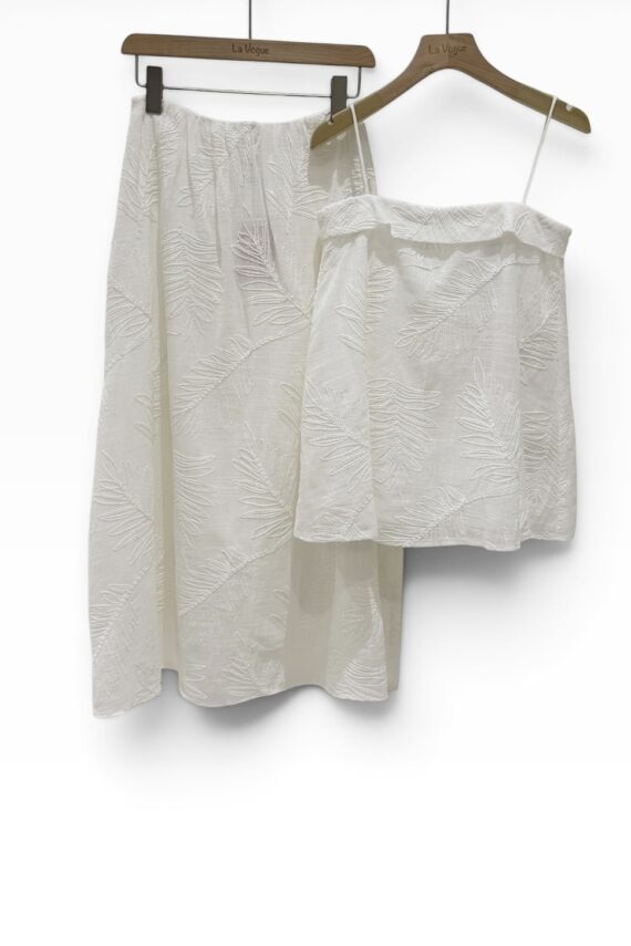 38858 EMBROIDERED LINEN  TOP
