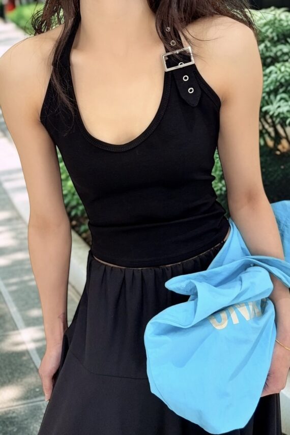 38917 HALTER CROP TOP