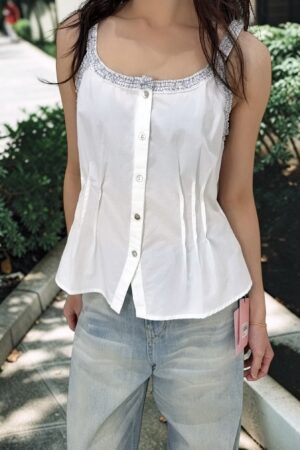 38981 SLEEVELESS BUTTON-UP TOP