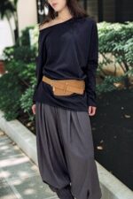 38968 ONE-SHOULDER LONG-SLEEVE TOP