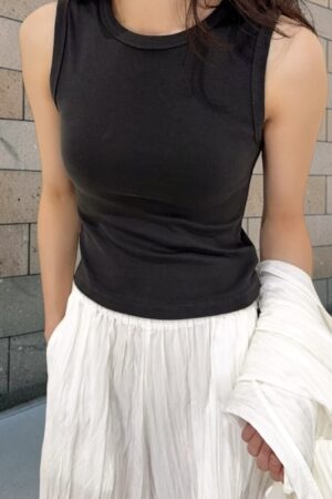 39167 HIGH-STRETCH SLEEVELESS TANK TOP