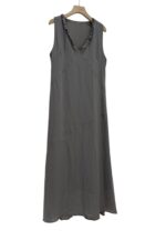 39120 V-NECK MAXI DRESS