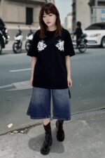 39190 FLORAL EMBROIDERY TEE