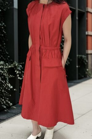 38971 SIMPLE WAIST-CINCHED DRESS