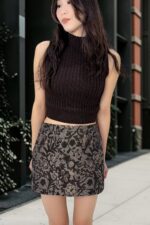 38884 TEXTURED JACQUARD MINI SKIRT