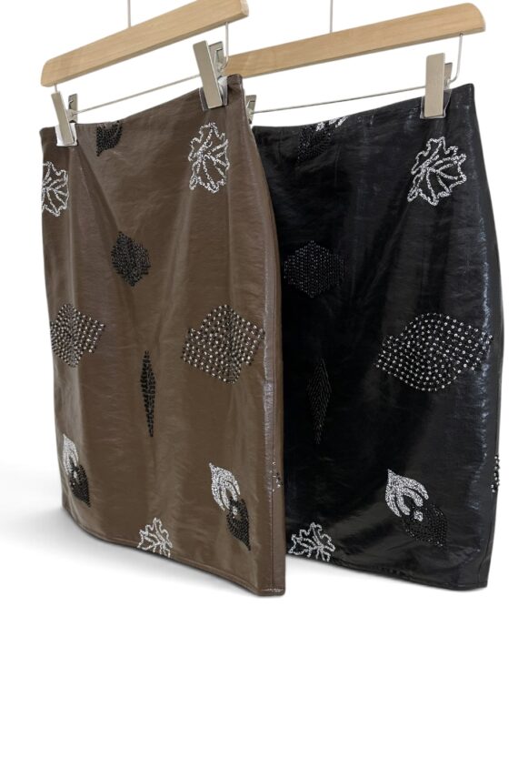 39207 EMBELLISHED LEATHER SKIRT