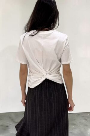 38860 MINIMALIST FITTED TEE