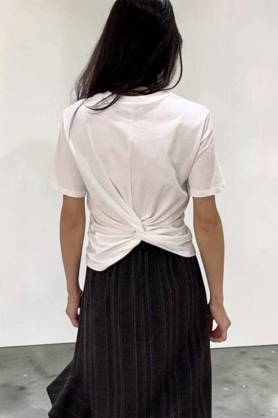 38860 MINIMALIST FITTED TEE