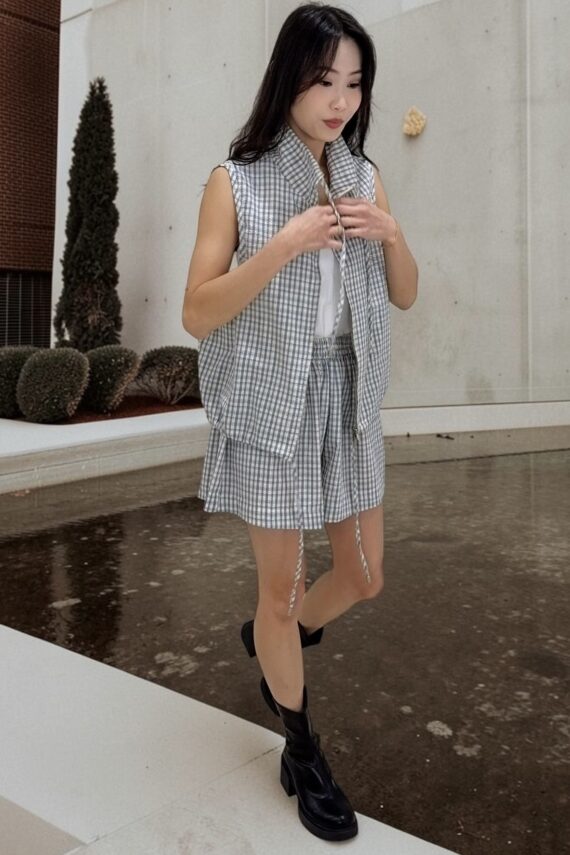 39165 CHECKER VEST & SHORT SET