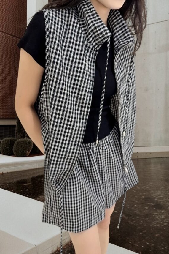 39165 CHECKER VEST & SHORT SET