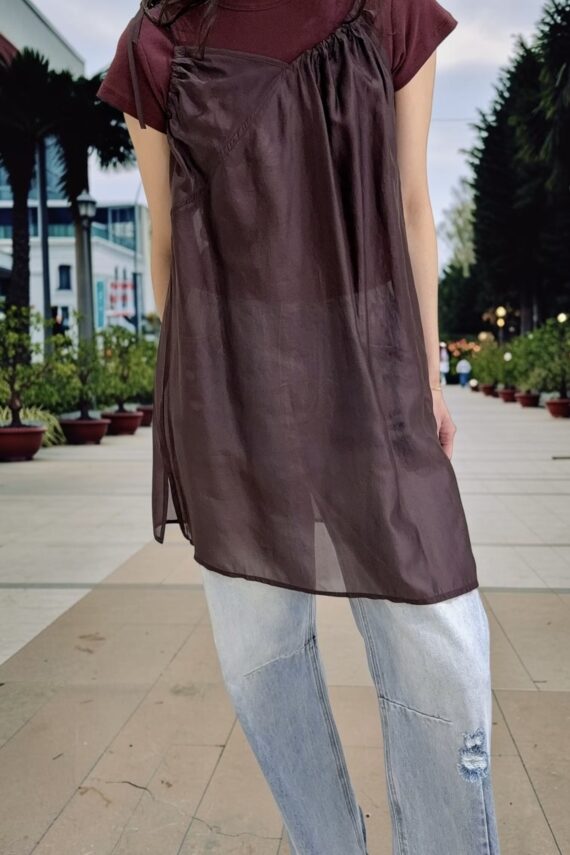 38992 PLUM SHEER CAMI TOP