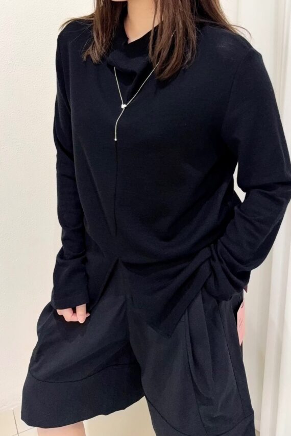 39249 COWL NECK LONG-SLEEVE TOP