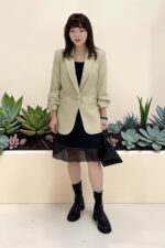 39231 FITTED SHORT-SLEEVE BLAZER