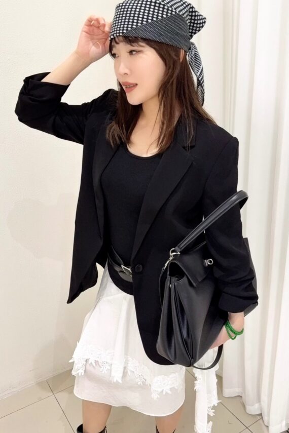 39231 FITTED SHORT-SLEEVE BLAZER