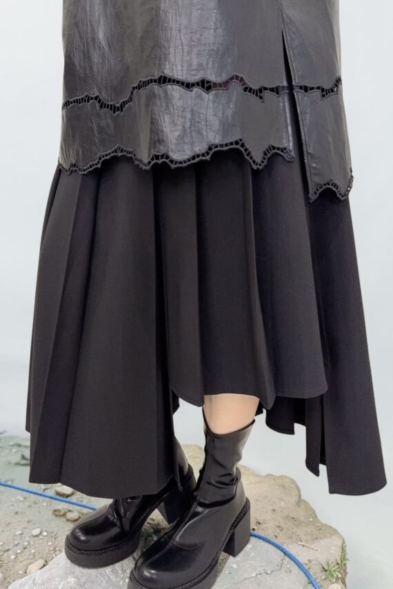 39255 ASYMMETRICAL PLEATED SKIRT