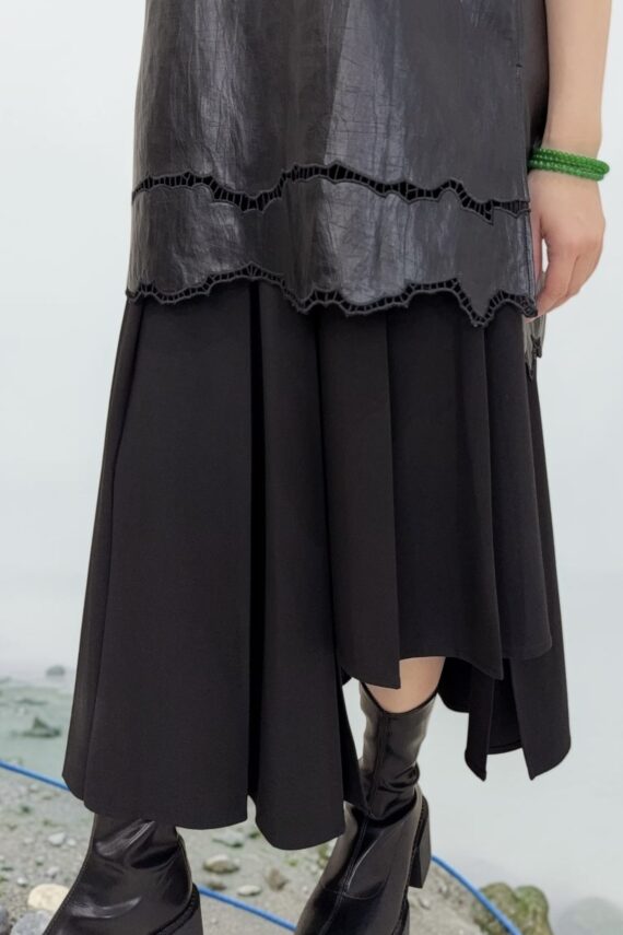 39255 ASYMMETRICAL PLEATED SKIRT