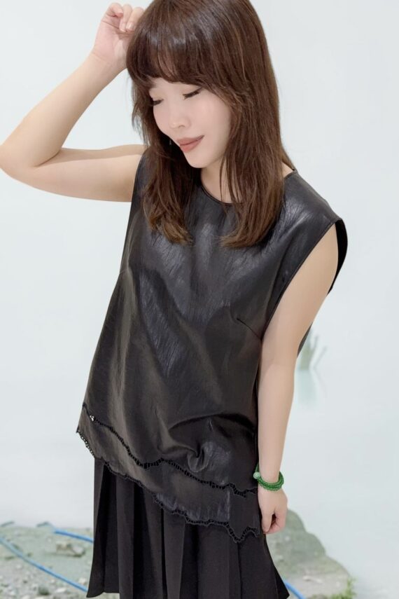 39248 LEATHER VEST TOP