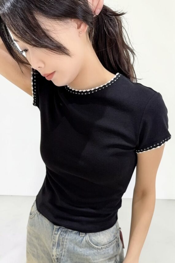 39188 FITTED MINIMALIST TEE