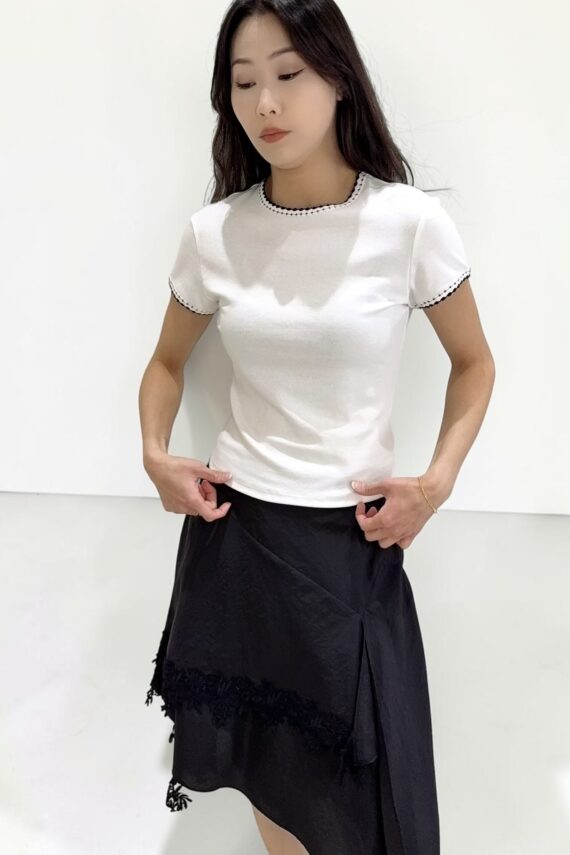 39188 FITTED MINIMALIST TEE