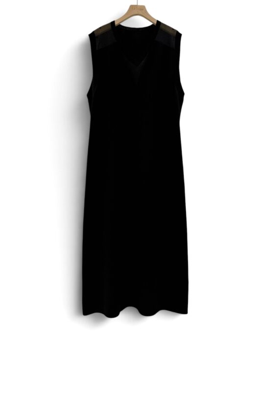 39089 SLEEVELESS V-NECK KNIT DRESS