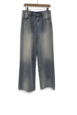38765 PRINTED STRAIGHT-LEG JEANS