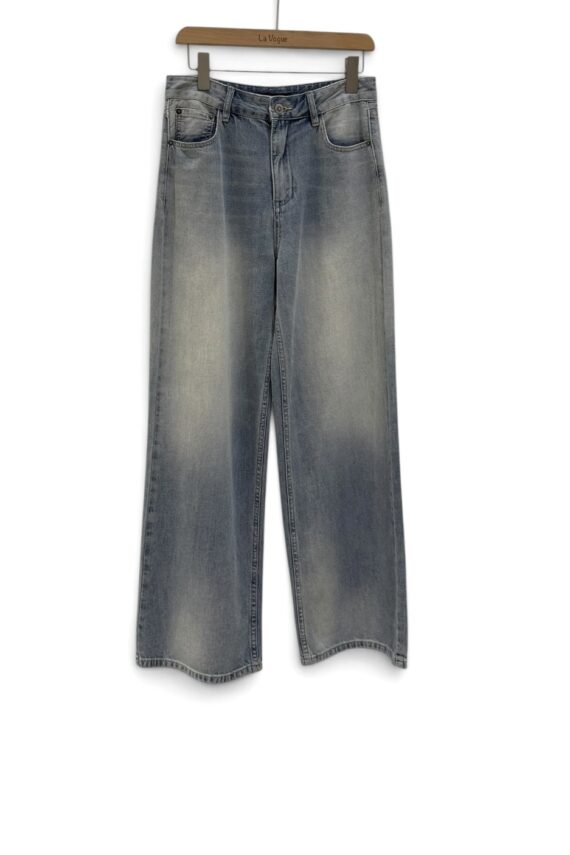 38765 PRINTED STRAIGHT-LEG JEANS