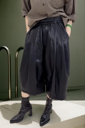 39250 ELASTIC WAIST CURVED-HEM LEATHER PANTS