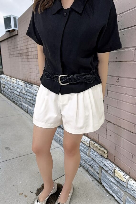 38962 MINIMALIST SHORT PANTS